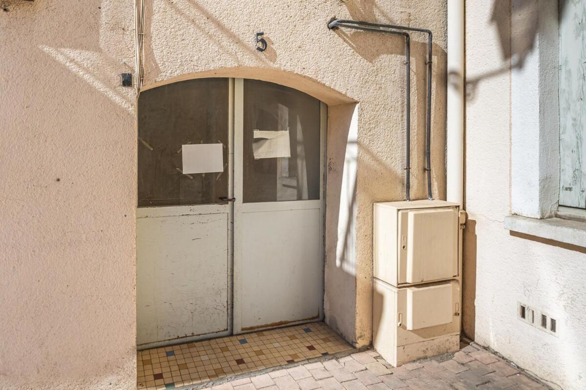 Le Convivial ~ Climatisation ~ Terrasse ~ Halles Narbonne Buitenkant foto